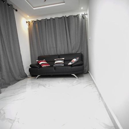 Marysin Guest House Accra Extérieur photo